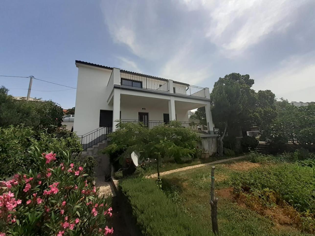 Apartmani "Mnm", Senj เซนญ์ ภายนอก รูปภาพ