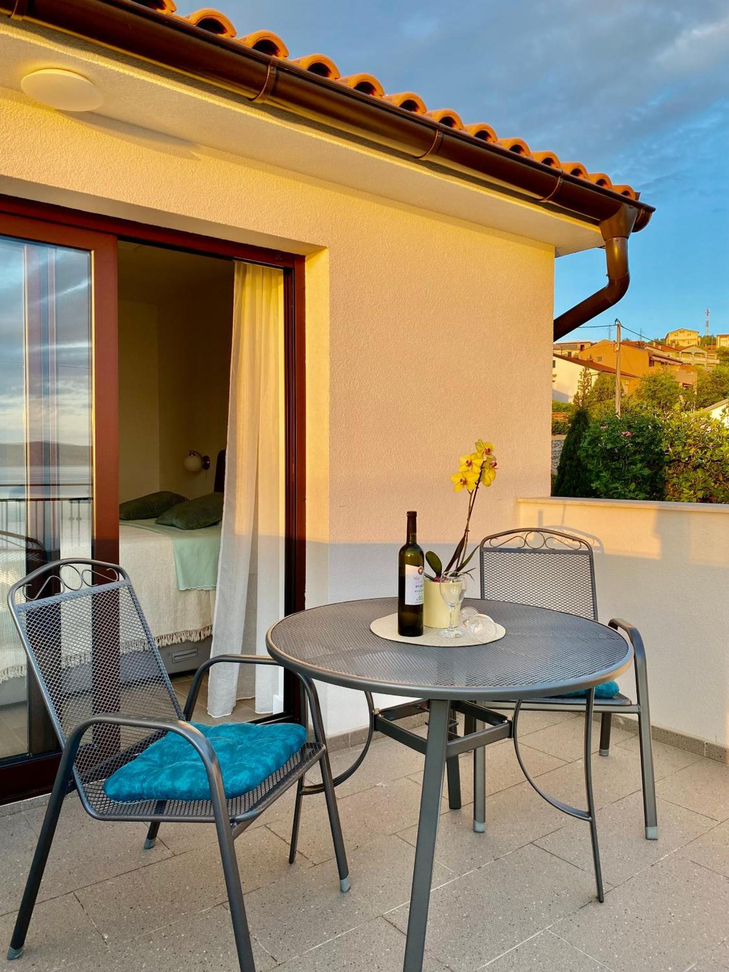 Apartmani "Mnm", Senj เซนญ์ ภายนอก รูปภาพ